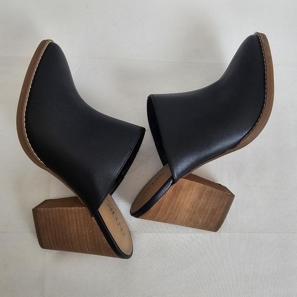 Abound Maya Black Faux Leather Block Heel Mules Pointed Toe Size 6.5M - Picture 6 of 12